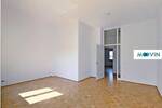 Über den Dächern: 2-Zimmer-Wohnung in der Endetage mit Balkon - sofort verfügbar!