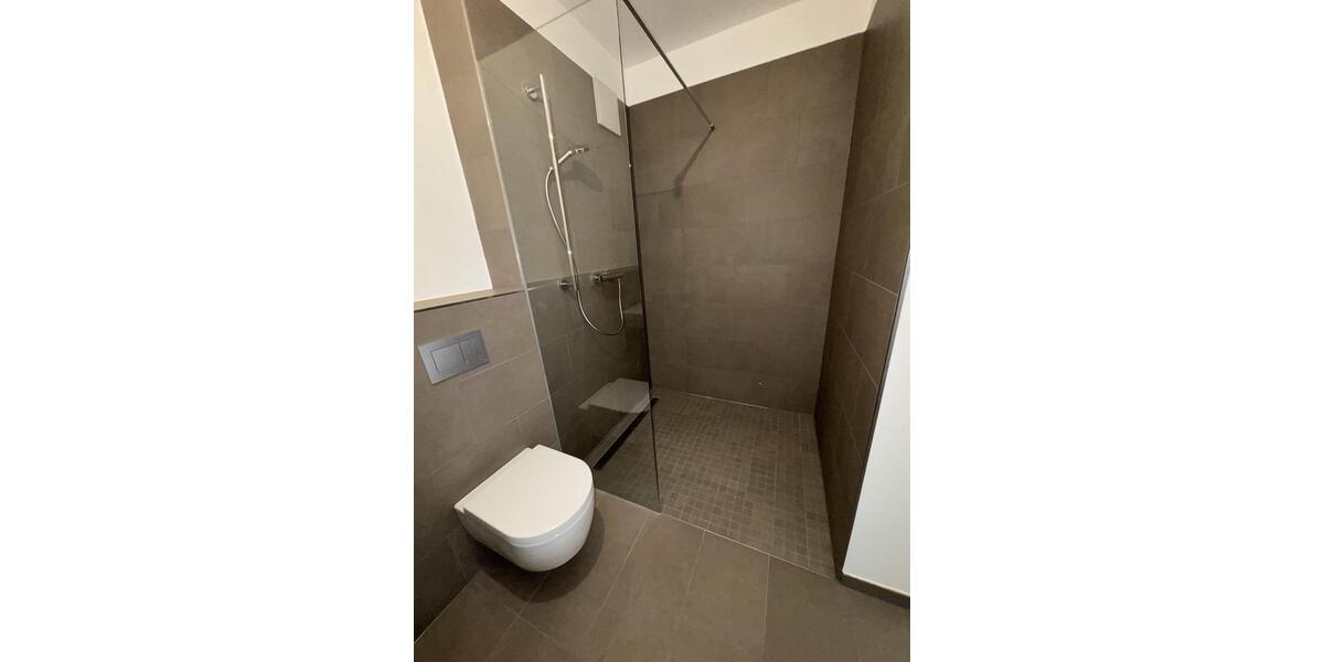 Etagenwohnung Hannover Nord - 1 Zimmer, 39 m&sup2;, 721&euro; | Angebot:24866302