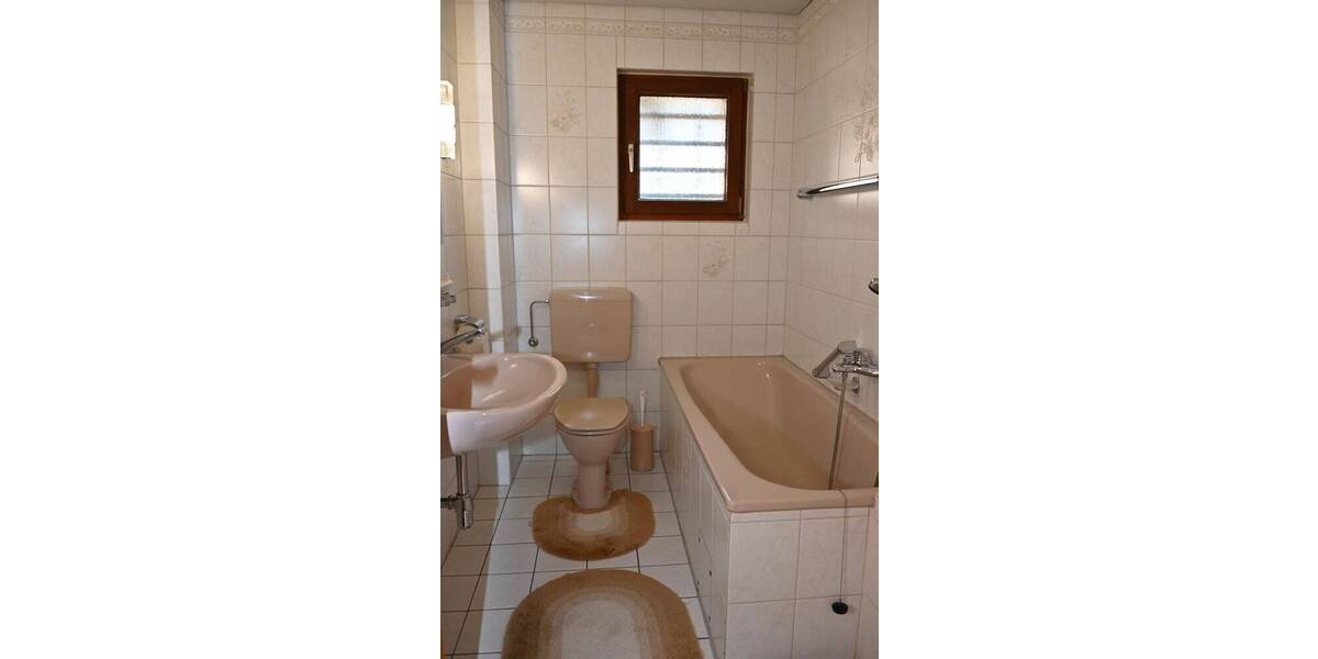 Mehrfamilienhaus, Wohnhaus Hannover / Ahlem Ahlem - 8 Zimmer, 177 m&sup2;, 694.000&euro; | Angebot:26450547