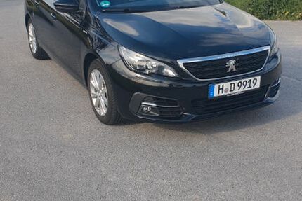 Peugeot 308 110.600 km 8.250 &euro; Barsinghausen 30890
