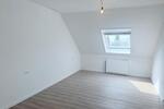 Dachgeschoßwohnung Sarstedt - 3 Zimmer, 72 m&sup2;, 700&euro; | Angebot:26299491