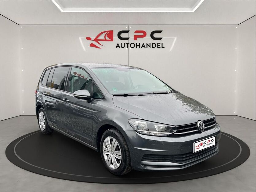 VW Touran 99.987 km 16.900 € Hannover 30179