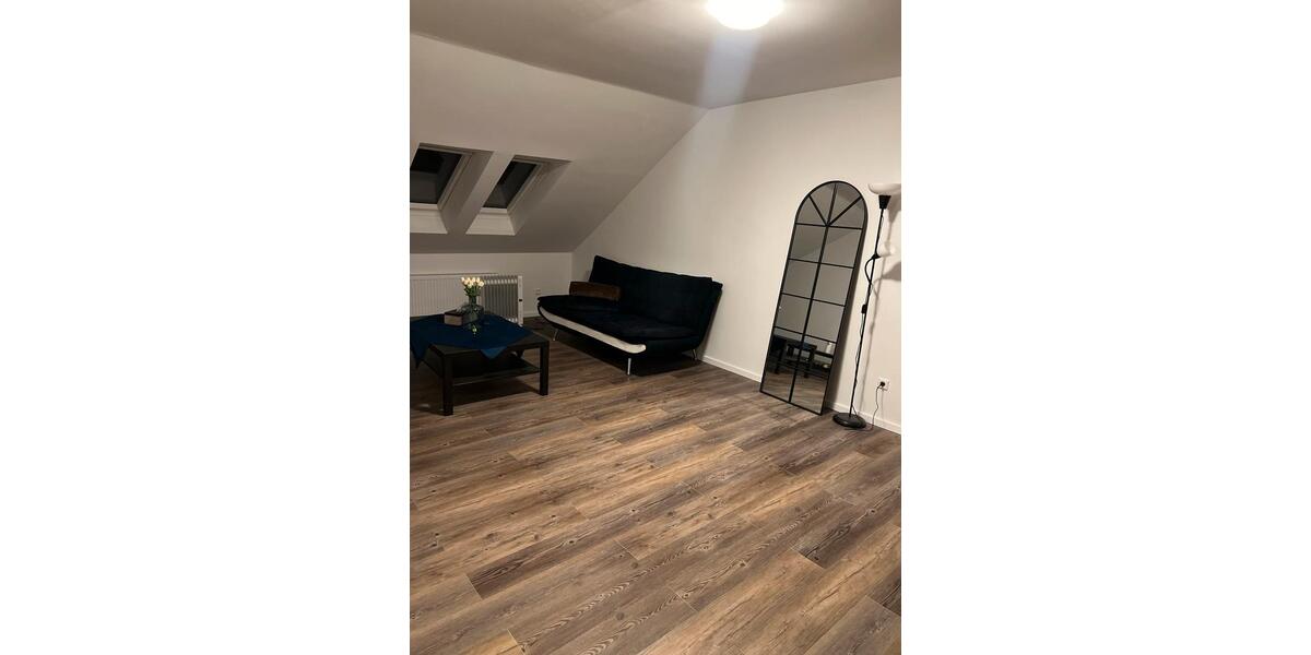 Dachgeschoßwohnung Hannover Bothfeld-Vahrenheide - 2 Zimmer, 55 m&sup2;, 950&euro; | Angebot:25277318