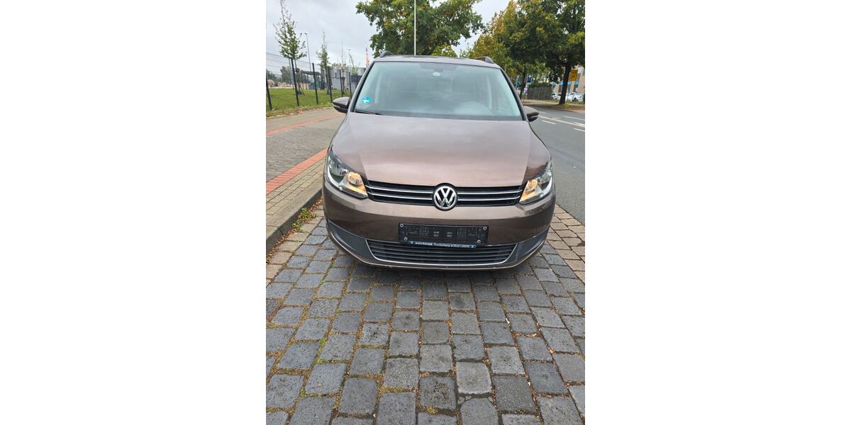 VW Touran 209.400 km 4.500 &euro; Langenhagen/Hannover 30851