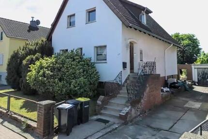 Haus Langenhagen Brink - 5 Zimmer, 152 m&sup2;, 450.000&euro; | Angebot:27256447