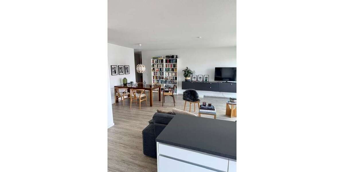 Etagenwohnung Hannover Vahrenwald - 4 Zimmer, 97 m&sup2;, 1.257&euro; | Angebot:27090885