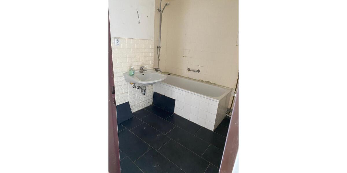 Helle 4-Zimmer-Wohnung im Ihme-Zentrum in Hannover-Linden 4 zimmer