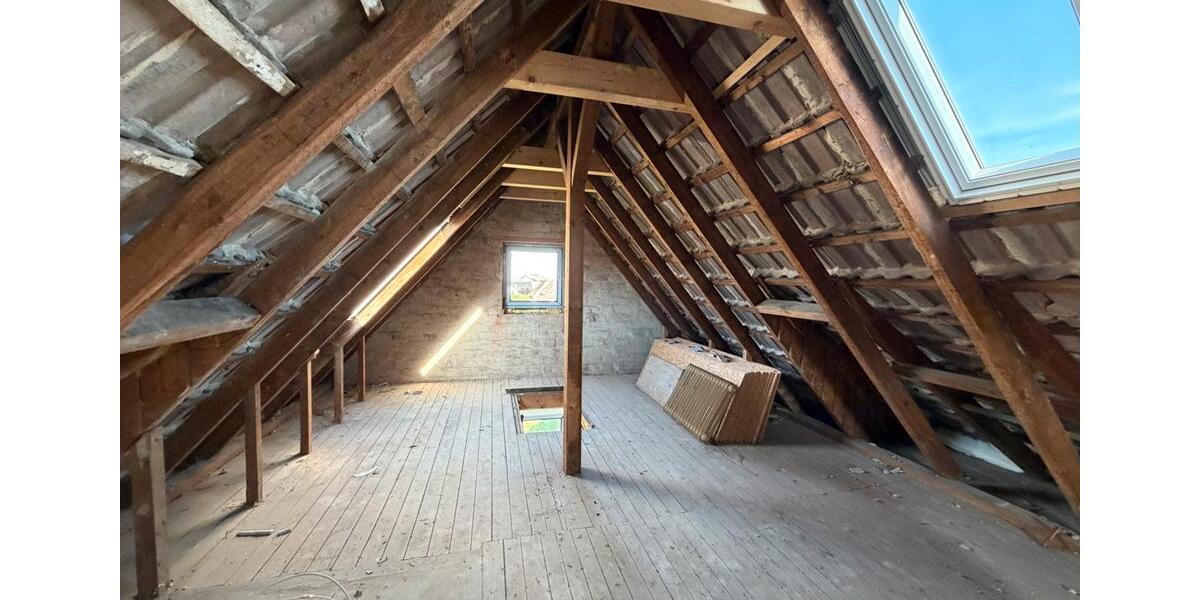 Einfamilienhaus Springe - 7 Zimmer, 140 m&sup2;, 365.000&euro; | Angebot:27120169