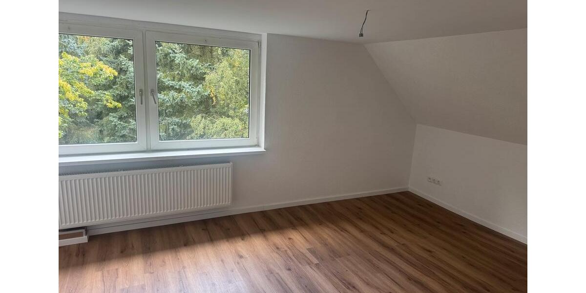 Dachgeschoßwohnung Bad Münder am Deister - 3 Zimmer, 72 m&sup2;, 760&euro; | Angebot:27542753