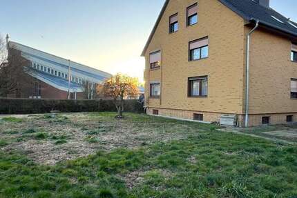 Haus zum Kaufen in Garbsen Berenbostel 625.000 € 275 m² 10 zimmer