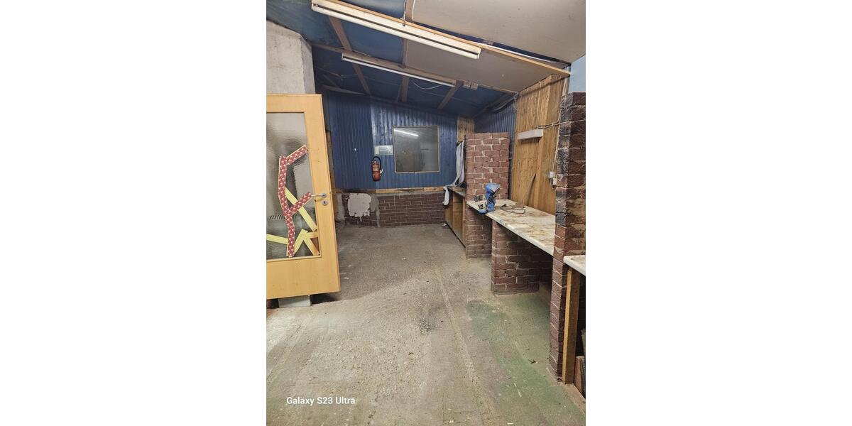 Lagerraum, Werkstatt, keine Autoschrauberl zimmer