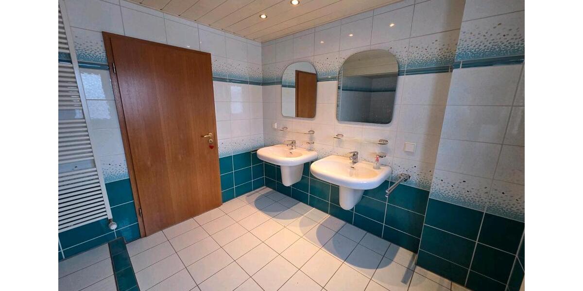 Etagenwohnung Bad Münder am Deister - 4 Zimmer, 118 m&sup2;, 770&euro; | Angebot:27571640