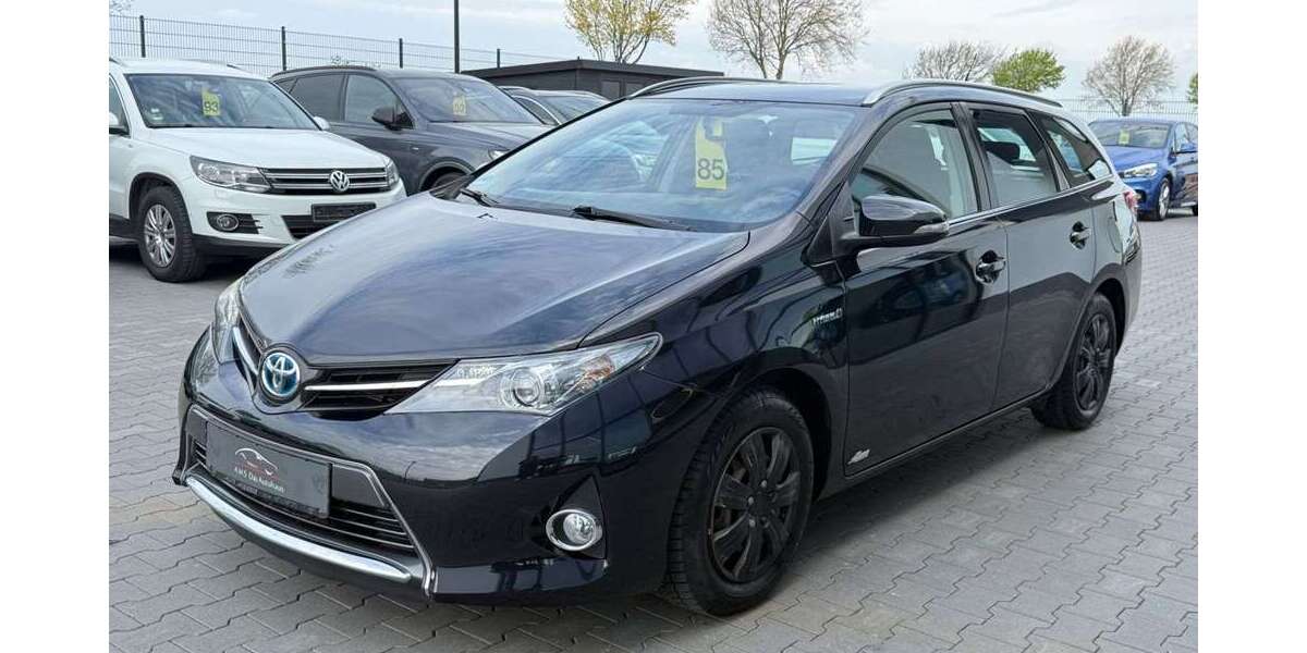 Toyota Auris 155.680 km 10.450 &euro; Barsinghausen ( bei Hannover ) 30890