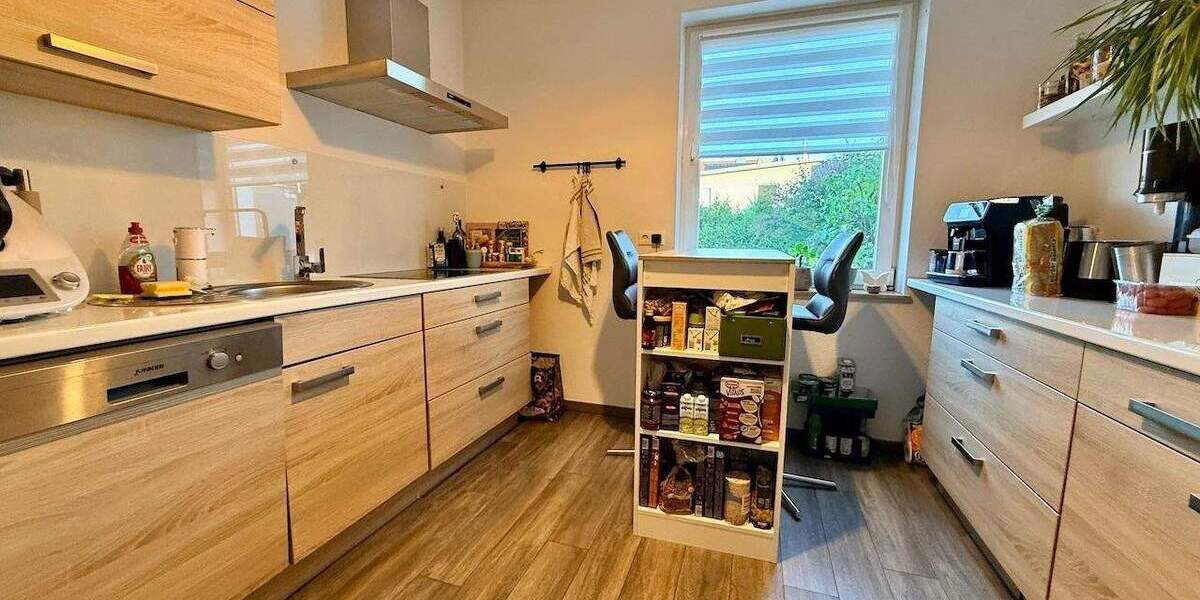 Mehr Möglichkeiten für individuelle Wohnideen: Mehrfamilienhaus mit vier Wohnungen in der Kernstadt 1 zimmer