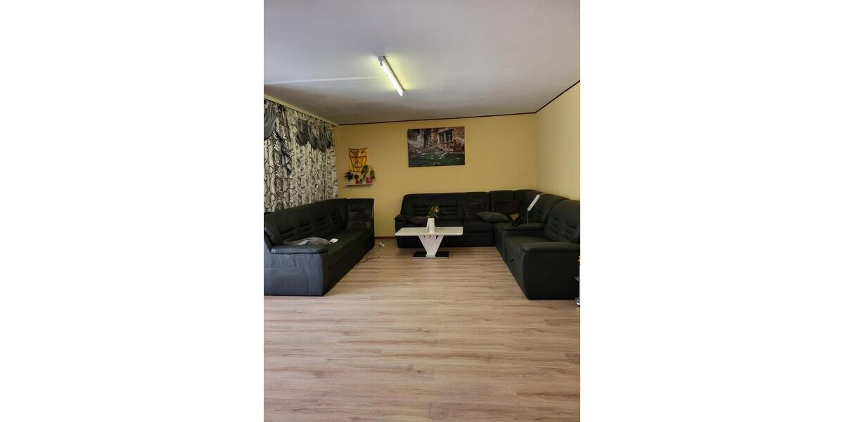 Bungalow Burgdorf - 6 Zimmer, 155 m&sup2;, 1.350&euro; | Angebot:24842683