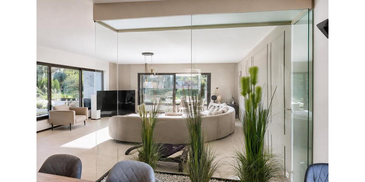 Villa Lehrte - 8 Zimmer, 380 m&sup2;, 849.000&euro; | Angebot:26870813
