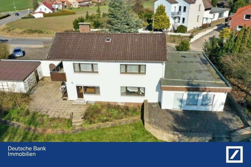 Haus zum Kaufen in Bad Münder 349.000 € 235 m²