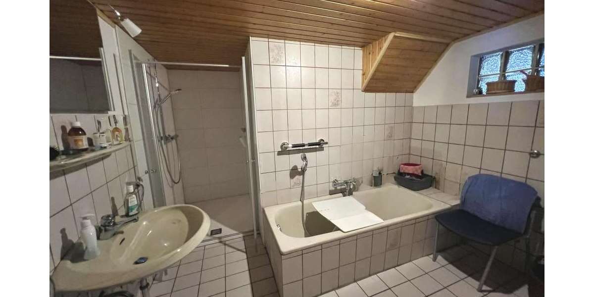 Ideal für die große Familie - Zweifamilienhaus Harsum Machtsum | Angebot:27338850
