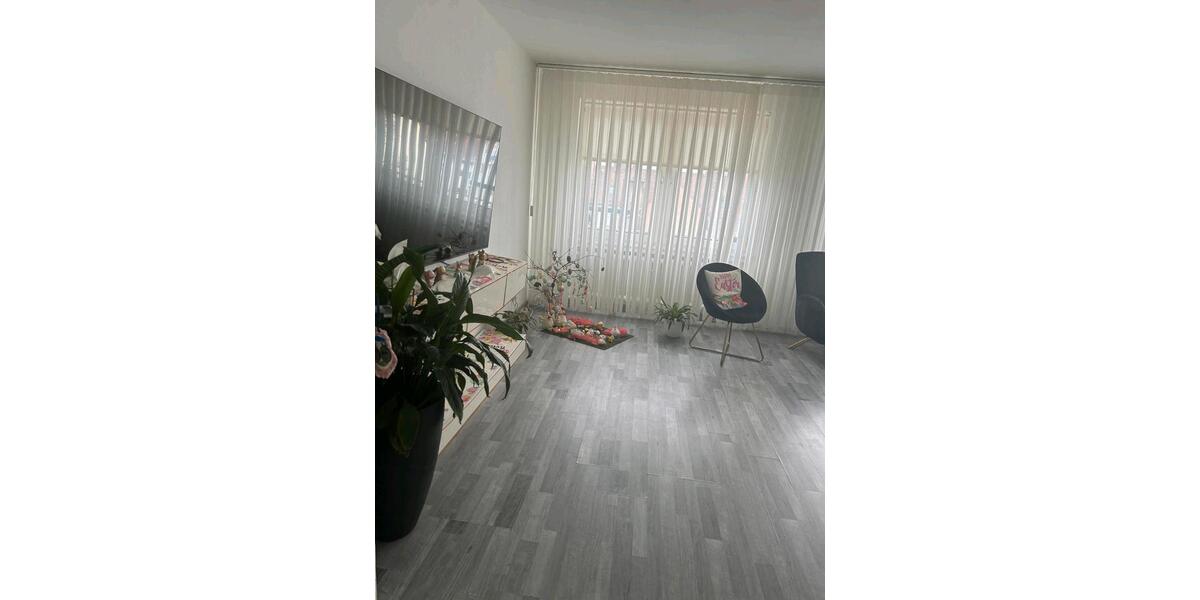 Etagenwohnung Hildesheim - 4 Zimmer, 117 m&sup2;, 1.350&euro; | Angebot:26421247
