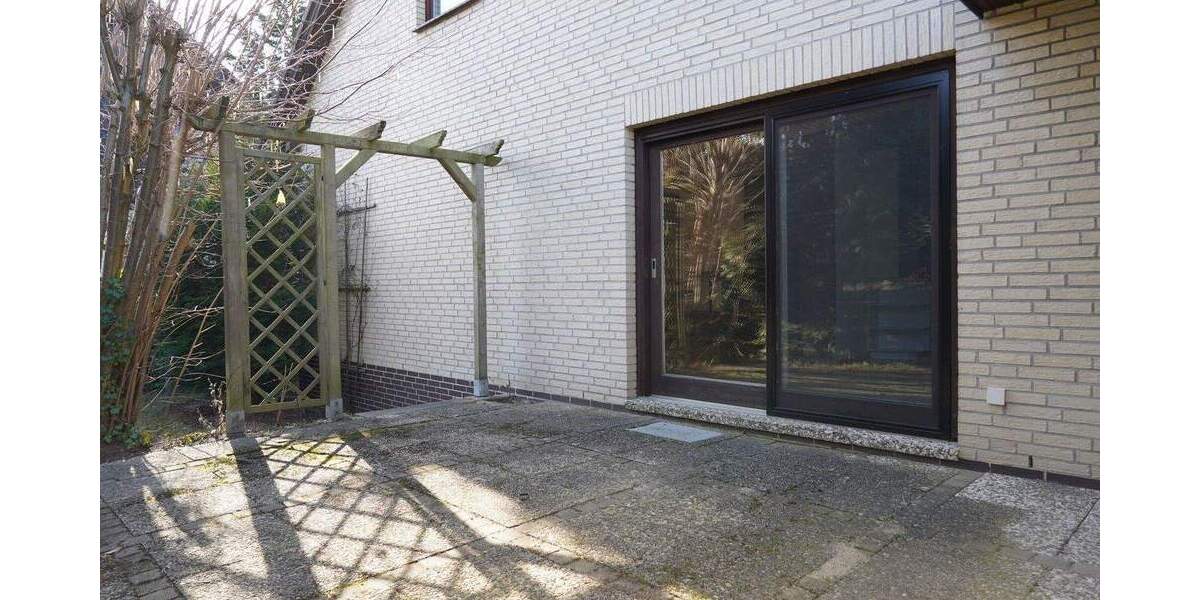 Einfamilienhaus Burgdorf - 7 Zimmer, 218 m&sup2;, 545.000&euro; | Angebot:25602141