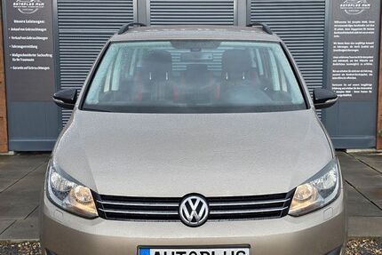 VW Touran 146.000 km 7.499 &euro; Garbsen,Hannover 30827