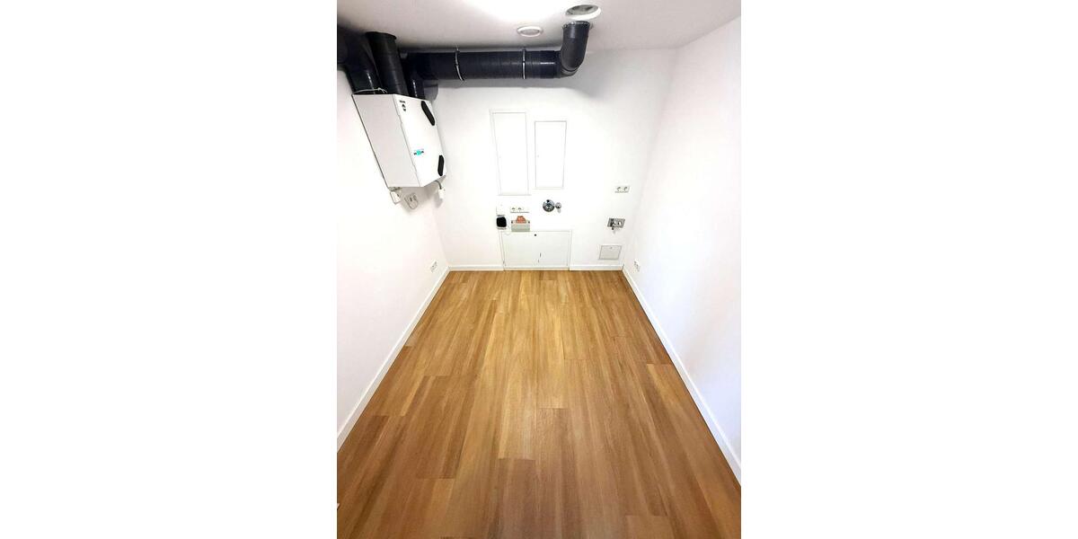 Dachgeschoßwohnung Sehnde - 3 Zimmer, 83 m&sup2;, 930&euro; | Angebot:25363800