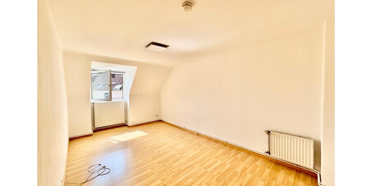 Etagenwohnung Hannover Vahrenwald-List - 3 Zimmer, 86 m&sup2;, 330.000&euro; | Angebot:27433093
