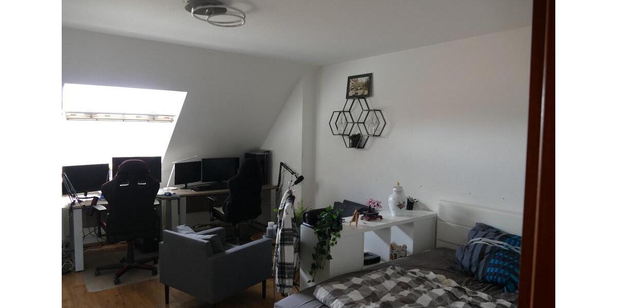 Etagenwohnung Seelze - 2 Zimmer, 75 m&sup2;, 198.000&euro; | Angebot:27426803