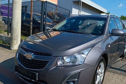 Chevrolet Cruze 89.000 km 5.990 &euro; Hannover 30453