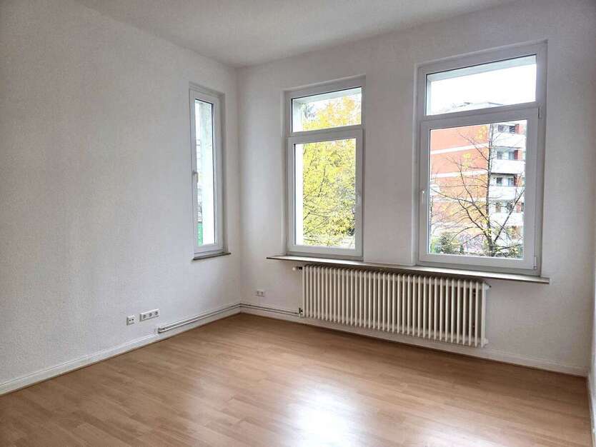 Wohnung zum Mieten in Hannover 820 € 89.5 m² 3 zimmer