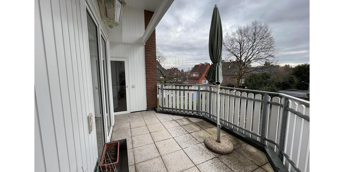 Dachgeschoßwohnung Hannover Herrenhausen-Stöcken - 3 Zimmer, 84 m&sup2;, 880&euro; | Angebot:24890343