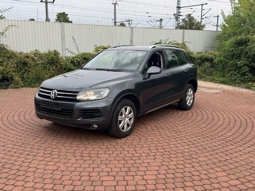 VW Touareg 370.000 km 7.999 € Laatzen 30880