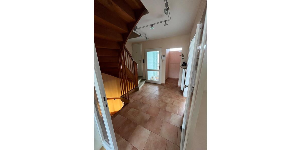 Reihenhaus Garbsen - 4 Zimmer, 140 m&sup2;, 439.000&euro; | Angebot:24756363