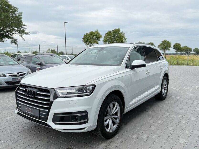 Q7