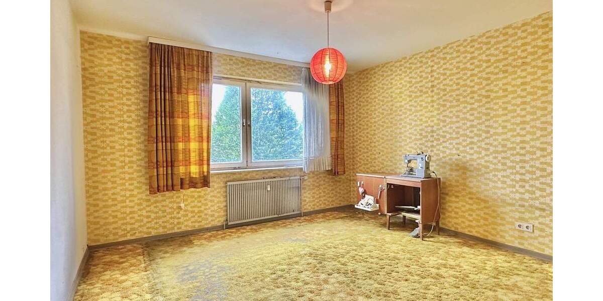 Großzügige 4-Zimmer-Wohnung mit Balkon und viel Potenzial - Ideal für Familien mit Kindern ! 4 zimmer