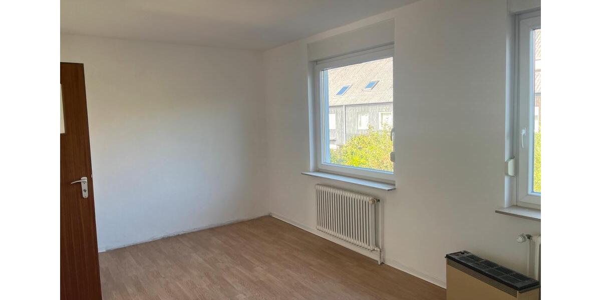 Reihenhaus Hannover Döhren-Wülfel - 5.5 Zimmer, 131 m&sup2;, 1.900&euro; | Angebot:27607864