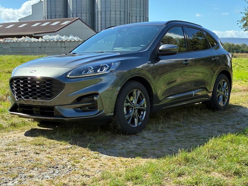 Ford Kuga 43.000 km 25.600 € Nordstemmen 31171