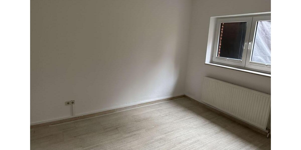 Reihenhaus Springe - 3 Zimmer, 134 m&sup2;, 990&euro; | Angebot:20526424