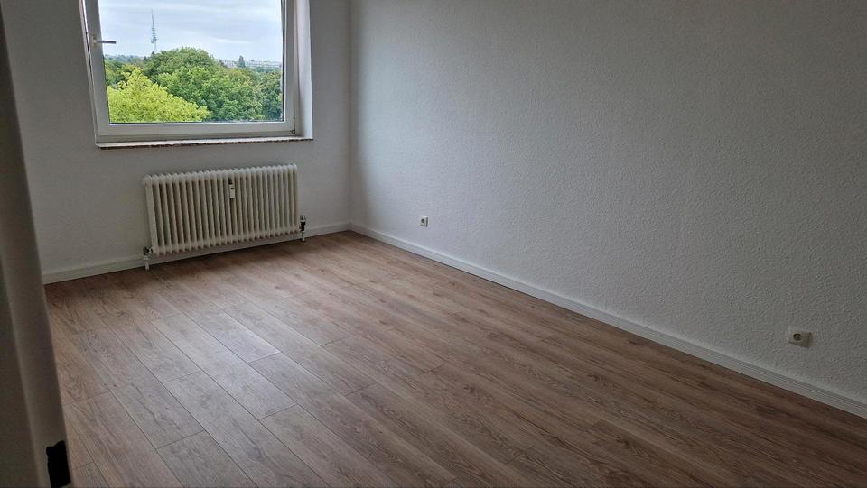 Etagenwohnung Hannover Bothfeld-Vahrenheide - 2 Zimmer, 70 m&sup2;, 1.100&euro; | Angebot:27580798