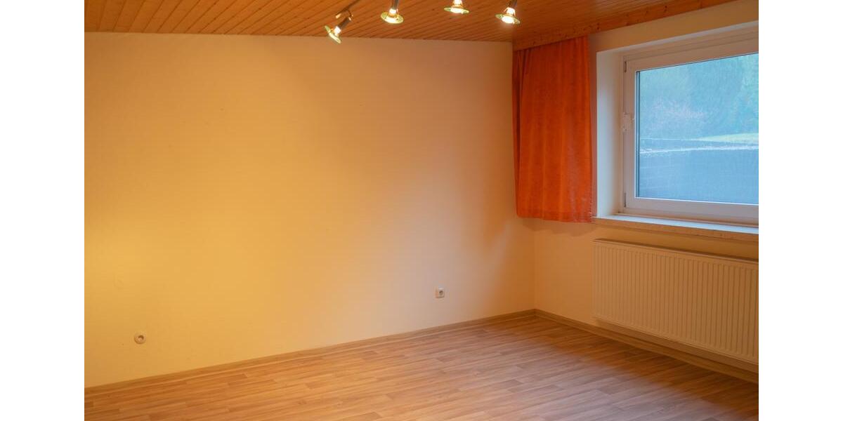 Raumwunder in ruhiger Lage – perfekt für Familien & Generationen 9 zimmer