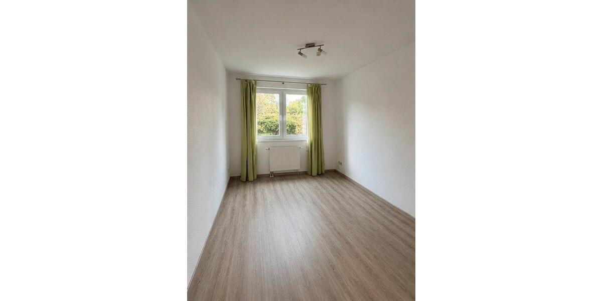 Reihenhaus Wunstorf - 6 Zimmer, 142 m&sup2;, 449.900&euro; | Angebot:26745276