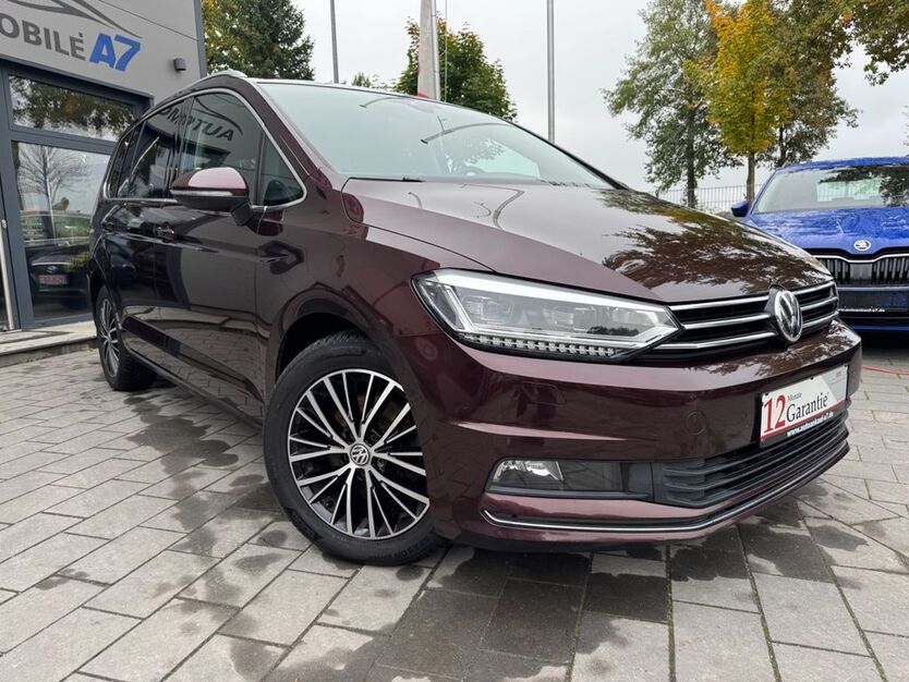 VW Touran 144.049 km 17.999 € Isernhagen OT Altwarmbüchen bei Hannover A2/A7 30916