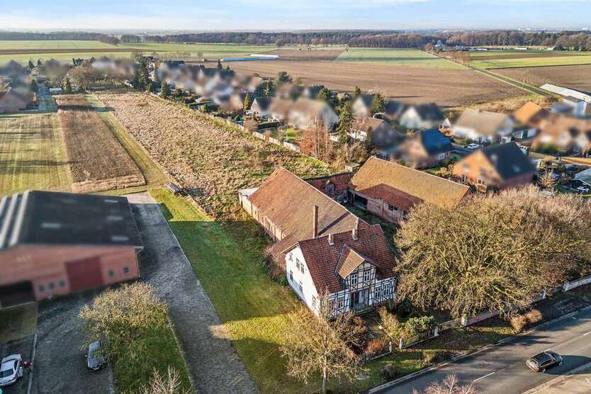Haus zum Kaufen in Lehrte 925.000 € 200 m²