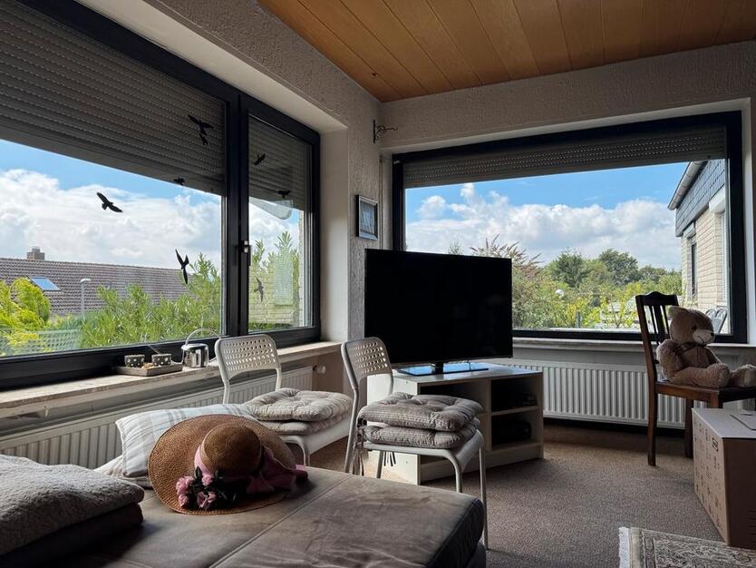 Bungalow, voll unterkellert, mit tollem Ausblick, idyllische Lage