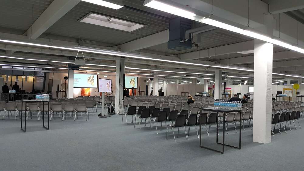 Büro in Langenhagen 120.000 € 2600 m² zimmer