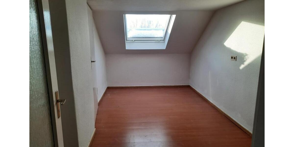 Dachgeschoßwohnung Hannover Döhren-Wülfel - 3 Zimmer, 50 m&sup2;, 460&euro; | Angebot:24389925
