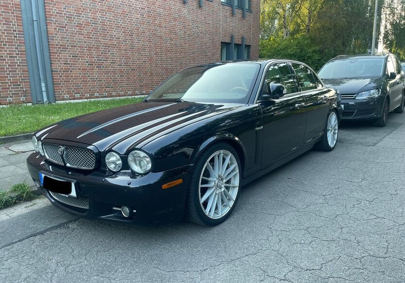 Jaguar XJ 285.000 km 5.900 € Hannover 30657