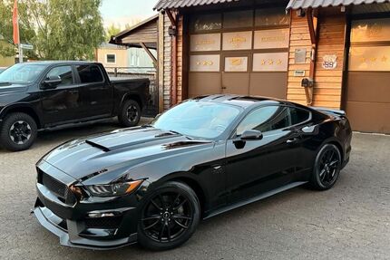 Ford Mustang 44.900 km 34.900 € Isernhagen 30916
