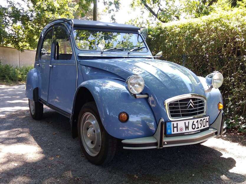 2CV