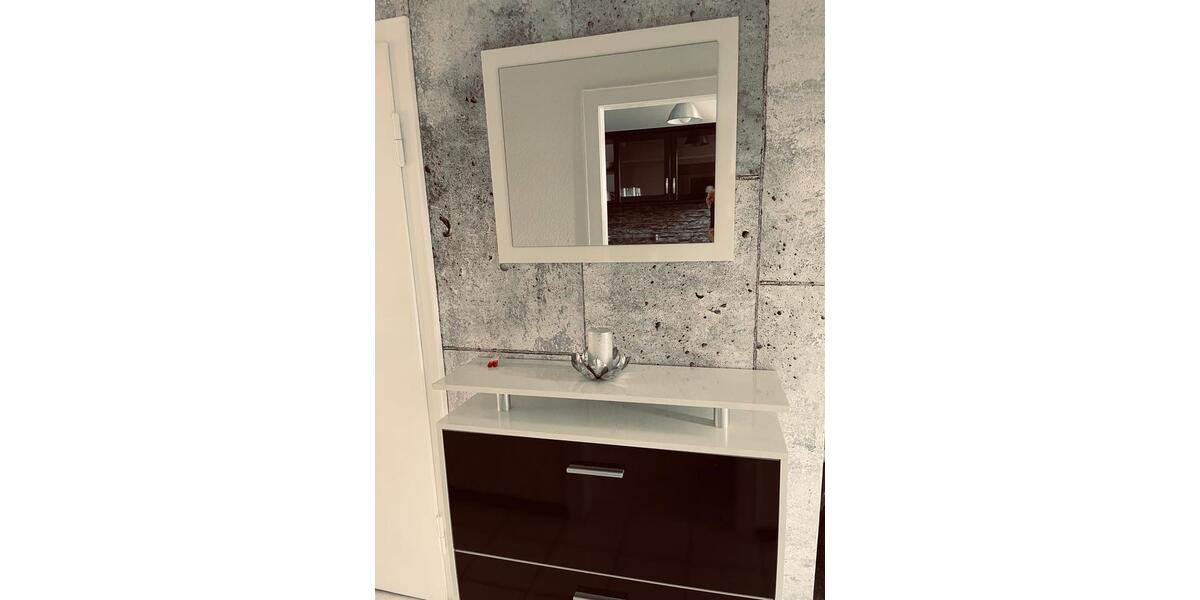 Reihenhaus Sehnde - 2.5 Zimmer, 65 m&sup2;, 1.000&euro; | Angebot:26329966